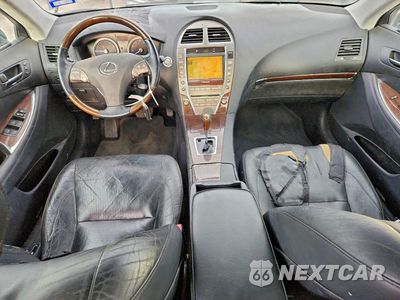 Zdjęcie 8 z 11 samochodu: 2011 LEXUS ES 350 VIN:JTHBK1EG9B2440366 - miniatura