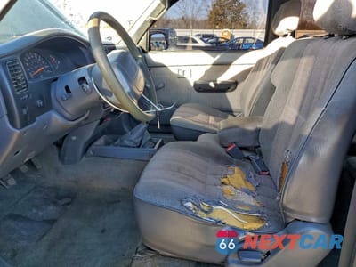 Zdjęcie 7 z 14 samochodu: 1996 TOYOTA TACOMA XTRACAB VIN:4TAWM72N9TZ130273 - miniatura