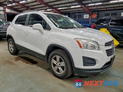 Czwarte zdjęcie samochodu z boku: 2016 CHEVROLET TRAX 1LT VIN:KL7CJPSB6GB601913 - miniatura