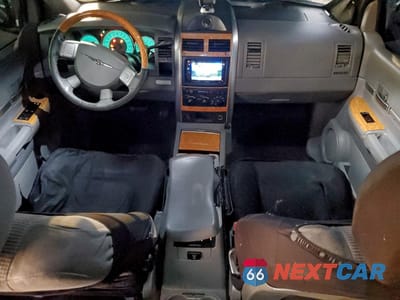 Zdjęcie 8 z 15 samochodu: 2007 CHRYSLER ASPEN LIMITED VIN:1A8HX58P37F586013 - miniatura