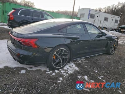 Trzecie zdjęcie samochodu z tyłu: 2024 AUDI RS E-TRON GT VIN:WAUBHBFW8R7901563 - miniatura