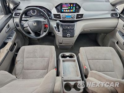 Zdjęcie 8 z 13 samochodu: 2011 HONDA ODYSSEY LX VIN:5FNRL5H29BB078492 - miniatura