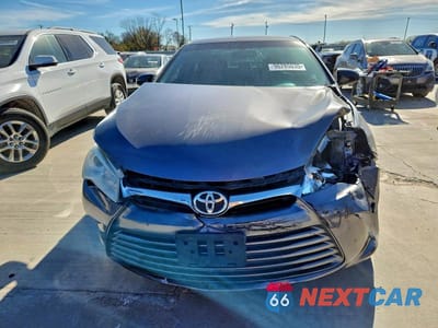 Piąte zdjęcie samochodu w środku: 2016 TOYOTA CAMRY LE VIN:4T1BF1FK7GU569724 - miniatura