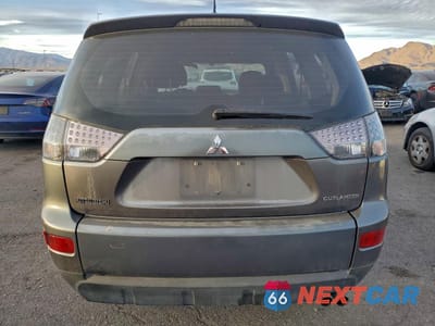 Zdjęcie 6 z 12 samochodu: 2007 MITSUBISHI OUTLANDER ES VIN:JA4MS31X07U003163 - miniatura
