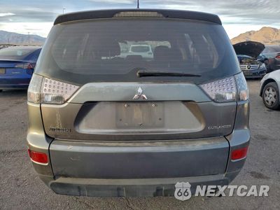 Zdjęcie 6 z 12 samochodu: 2007 MITSUBISHI OUTLANDER ES VIN:JA4MS31X07U003163 - miniatura