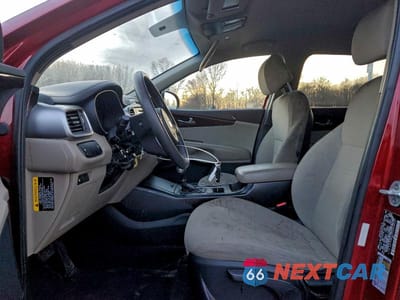 Zdjęcie 7 z 12 samochodu: 2017 KIA SORENTO LX VIN:5XYPGDA3XHG284267 - miniatura