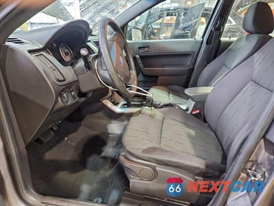 Zdjęcie 7 z 12 samochodu: 2011 FORD FOCUS SE VIN:1FAHP3FNXBW153204 - miniatura