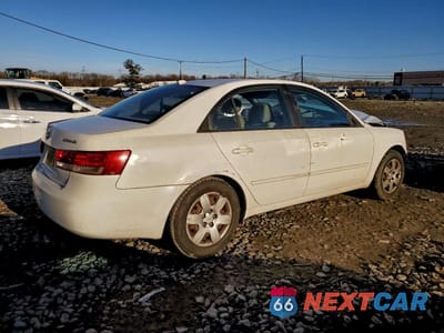 Trzecie zdjęcie samochodu z tyłu: 2008 HYUNDAI SONATA GLS VIN:5NPET46CX8H385863 - miniatura
