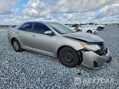 Czwarte zdjęcie samochodu z boku: 2014 TOYOTA CAMRY L VIN:4T1BF1FK3EU847421 - miniatura