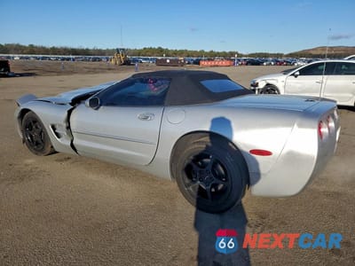 Drugie zdjęcie samochodu z przodu: 2002 CHEV CORVETTE VIN:1G1YY32G625101064 - miniatura