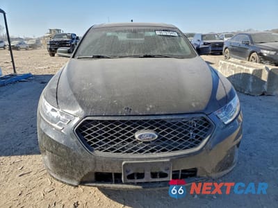 Piąte zdjęcie samochodu w środku: 2014 FORD TAURUS POLICE INTERCEPTOR VIN:1FAHP2MT5EG127765 - miniatura
