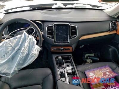 Zdjęcie 8 z 12 samochodu: 2024 VOLVO XC90 PLUS VIN:YV4062PE9R1208166 - miniatura