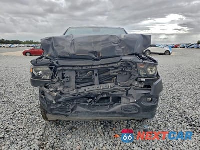 Piąte zdjęcie samochodu w środku: 2023 RAM 1500 BIG HORN/LONE STAR VIN:1C6RRFFG0PN570816 - miniatura