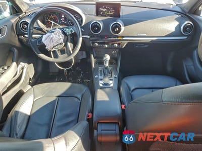 Zdjęcie 8 z 12 samochodu: 2019 AUDI A3 PREMIUM VIN:WAUBEGFF4KA113197 - miniatura