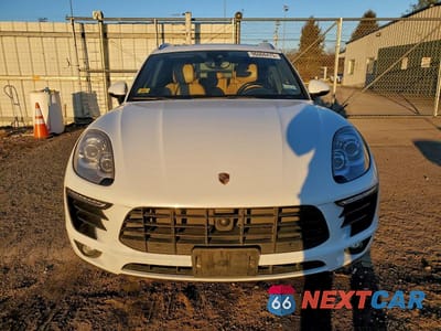 Piąte zdjęcie samochodu w środku: 2017 PORSCHE MACAN S VIN:WP1AB2A58HLB15720 - miniatura