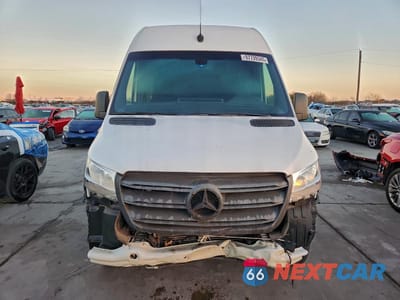 Piąte zdjęcie samochodu w środku: 2020 MERCEDES-BENZ SPRINTER 2500 VIN:W1W4EBHY1LT036070 - miniatura