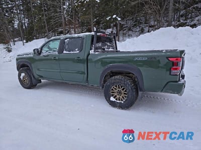 Drugie zdjęcie samochodu z przodu: 2025 NISSAN FRONTIER SV VIN:1N6ED1FK3SN613256 - miniatura