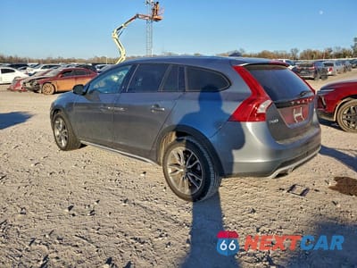 Drugie zdjęcie samochodu z przodu: 2017 VOLVO V60 CROSS COUNTRY PREMIER VIN:YV440MWK6H1036067 - miniatura