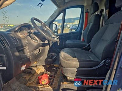Zdjęcie 7 z 13 samochodu: 2020 RAM PROMASTER 3500 DELIVERY VAN VIN:3C6URVJG4LE145187 - miniatura