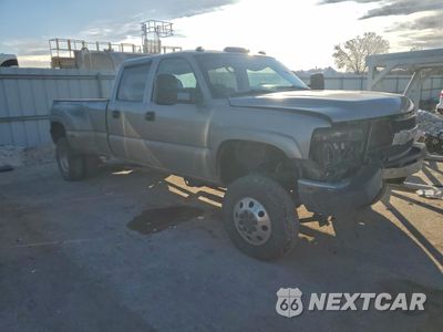 Czwarte zdjęcie samochodu z boku: 2001 CHEVROLET SILVERADO K3500 VIN:1GCJK33191F130667 - miniatura