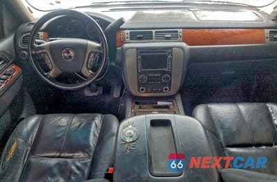 Zdjęcie 8 z 13 samochodu: 2012 CADILLAC ESCALADE LUXURY VIN:1GYS4BEF8CR189190 - miniatura