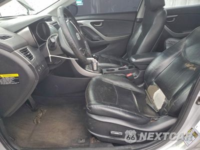 Zdjęcie 7 z 12 samochodu: 2013 HYUNDAI ELANTRA GLS VIN:KMHDH4AEXDU546441 - miniatura