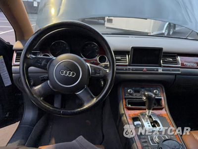 Zdjęcie 9 z 10 samochodu: 2006 AUDI A8 4.2 QUATTRO VIN:WAULL44E36N005042 - miniatura