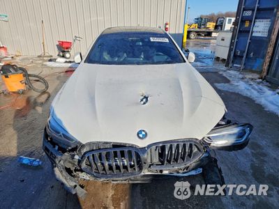 Piąte zdjęcie samochodu w środku: 2021 BMW M850XI VIN:WBAGV8C02MCG14191 - miniatura