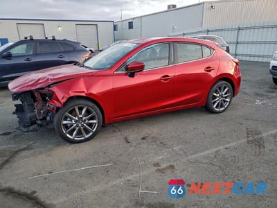 2018 MAZDA 3 TOURING 3MZBN1L32JM210861 - główne zdjęcie licytacji z USA - miniatura