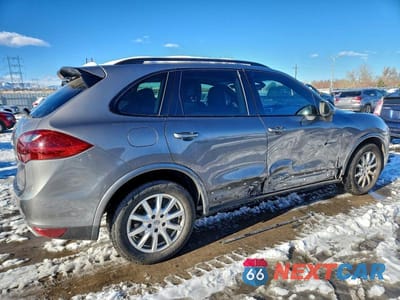 Trzecie zdjęcie samochodu z tyłu: 2012 PORSCHE CAYENNE VIN:WP1AA2A20CLA10039 - miniatura
