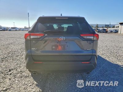Zdjęcie 6 z 13 samochodu: 2024 TOYOTA RAV4 XLE VIN:2T3W1RFV0RC302932 - miniatura