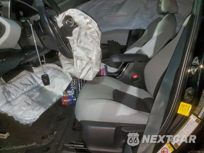 Zdjęcie 7 z 13 samochodu: 2019 TOYOTA COROLLA SE VIN:JTNK4RBE6K3057939 - miniatura