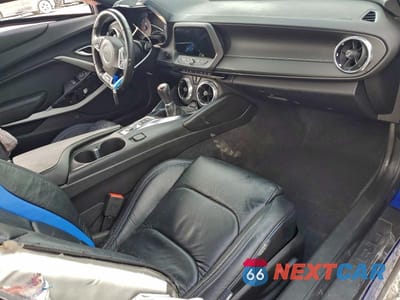 Zdjęcie 8 z 11 samochodu: 2021 CHEVROLET CAMARO LZ VIN:1G1FE1R73M0106068 - miniatura