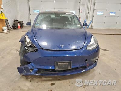 Piąte zdjęcie samochodu w środku: 2018 TESLA MODEL 3 VIN:5YJ3E1EB1JF054134 - miniatura
