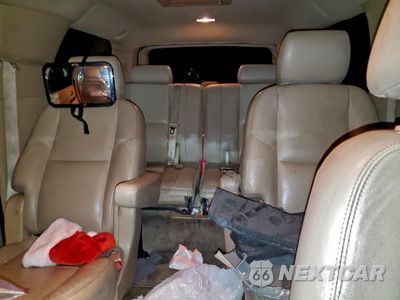 Zdjęcie 10 z 13 samochodu: 2011 CADILLAC ESCALADE ESV PREMIUM VIN:1GYS4JEF5BR287084 - miniatura