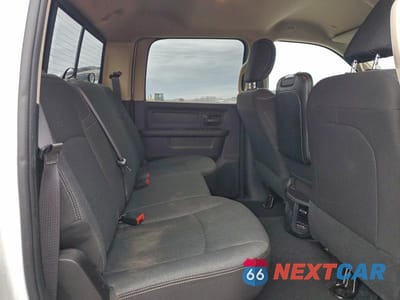 Zdjęcie 10 z 11 samochodu: 2020 RAM 2500 TRADESMAN VIN:3C6UR5CL5LG148047 - miniatura