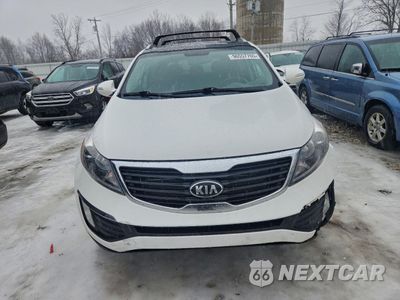 Piąte zdjęcie samochodu w środku: 2013 KIA SPORTAGE EX VIN:KNDPCCA26D7456671 - miniatura