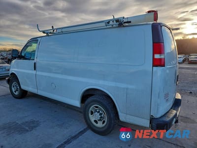 Drugie zdjęcie samochodu z przodu: 2008 CHEVROLET EXPRESS 2500 UTILITY / SERVICE VAN VIN:1GCGG25C181227079 - miniatura
