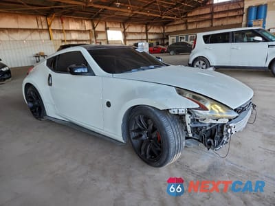 Czwarte zdjęcie samochodu z boku: 2019 NISSAN 370Z BASE VIN:JN1AZ4EHXKM422369 - miniatura