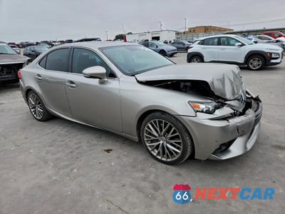 Czwarte zdjęcie samochodu z boku: 2016 LEXUS IS 200T BASE VIN:JTHBA1D23G5005793 - miniatura