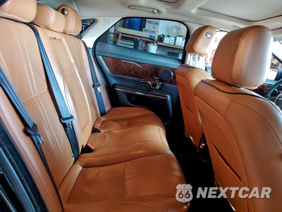 Zdjęcie 10 z 14 samochodu: 2016 JAGUAR XJ VIN:SAJWA1C74G8V98810 - miniatura