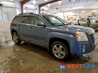 Czwarte zdjęcie samochodu z boku: 2012 GMC TERRAIN SLT VIN:2GKALUEK5C6264893 - miniatura