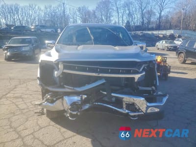 Piąte zdjęcie samochodu w środku: 2023 FORD F150 SUPERCREW VIN:1FTFW1E88PFA83021 - miniatura