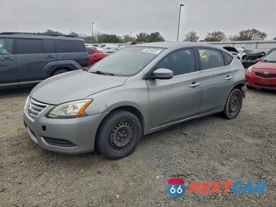 2014 NISSAN SENTRA 3N1AB7APXEY224475 - główne zdjęcie licytacji z USA - miniatura