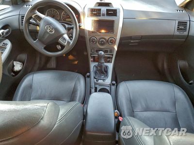 Zdjęcie 8 z 12 samochodu: 2012 TOYOTA COROLLA BASE VIN:2T1BU4EE0CC869667 - miniatura
