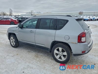 Drugie zdjęcie samochodu z przodu: 2014 JEEP COMPASS SPORT VIN:1C4NJDAB9ED924009 - miniatura