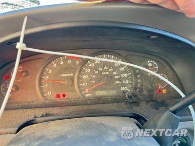 Zdjęcie 9 z 12 samochodu: 2005 TOYOTA TUNDRA DOUBLE CAB LIMITED VIN:5TBDT48155S476660 - miniatura