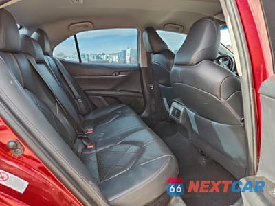 Zdjęcie 10 z 12 samochodu: 2018 TOYOTA CAMRY HYBRID VIN:4T1B21HK9JU509945 - miniatura