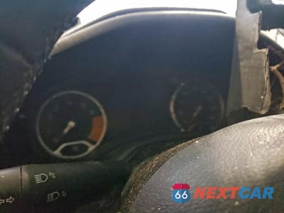 Zdjęcie 9 z 11 samochodu: 2021 JEEP RENEGADE LATITUDE VIN:ZACNJCBB0MPM21474 - miniatura