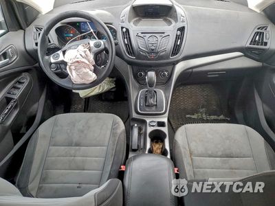 Zdjęcie 8 z 12 samochodu: 2013 FORD ESCAPE SE VIN:1FMCU0GX8DUD91865 - miniatura